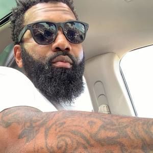 Meet your Posher, Darrell